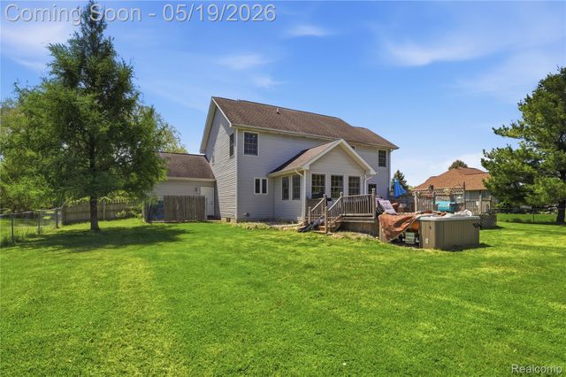 1503 E Reid Road, Grand Blanc Charter Township, MI 48439