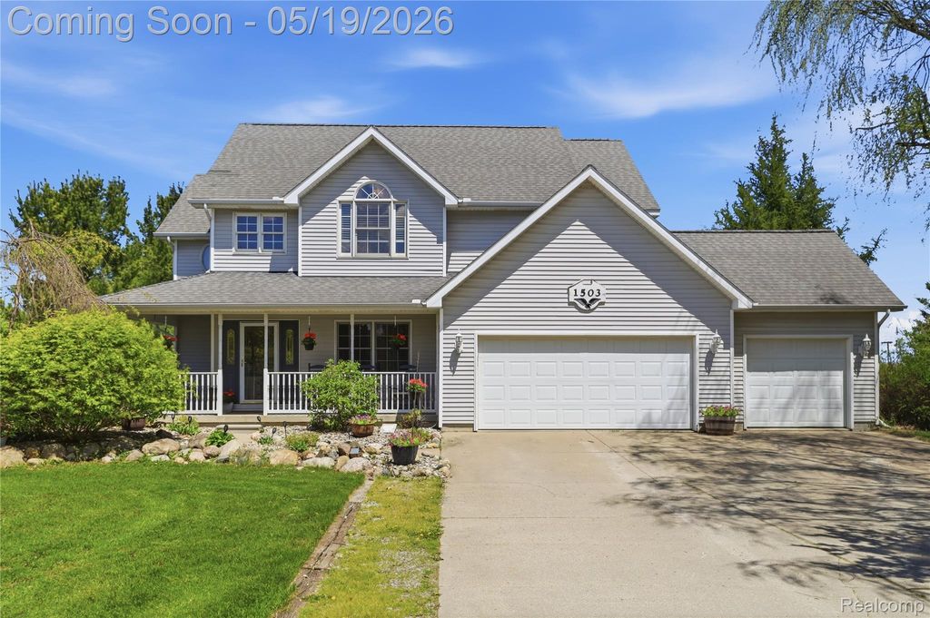 1503 E Reid Road, Grand Blanc Charter Township, MI 48439