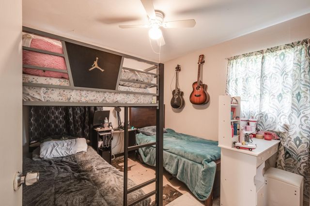 5119 Ripplebrook Drive, Houston, TX 77045
