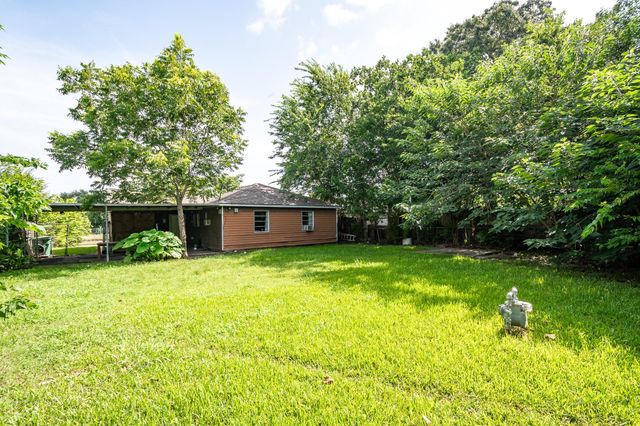 5119 Ripplebrook Drive, Houston, TX 77045