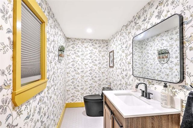 149 Earle Street, Woonsocket, RI 02895