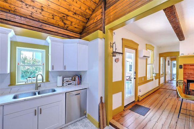 149 Earle Street, Woonsocket, RI 02895