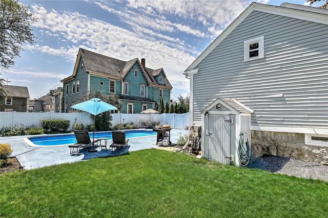 149 Earle Street, Woonsocket, RI 02895