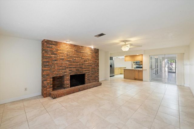 5151 OAKMONT PLACE, Sarasota, FL 34242