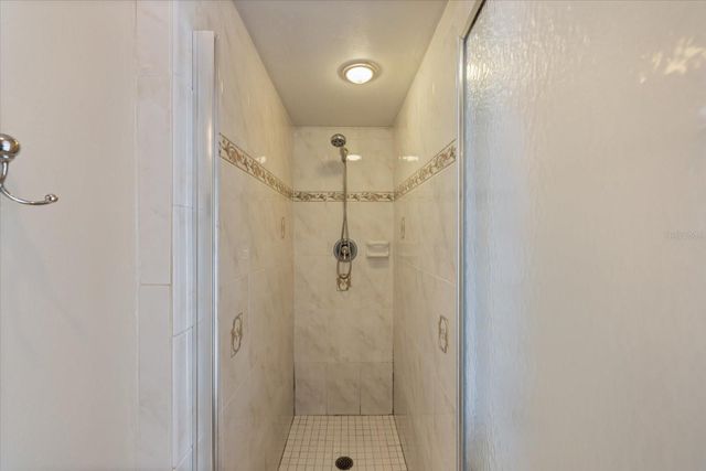 5151 OAKMONT PLACE, Sarasota, FL 34242