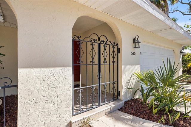 5151 OAKMONT PLACE, Sarasota, FL 34242