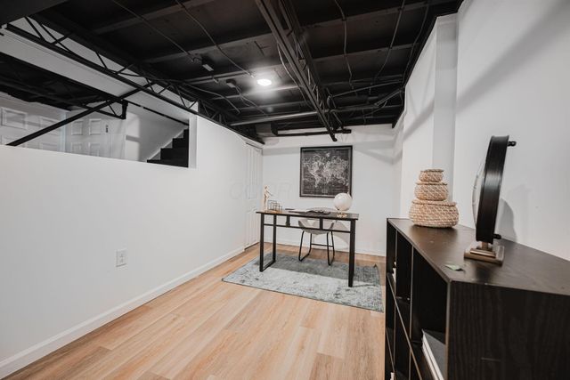964 E 18th Avenue, Columbus, OH 43211