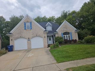 688 Fox Hollow, Dekalb, IL 60115