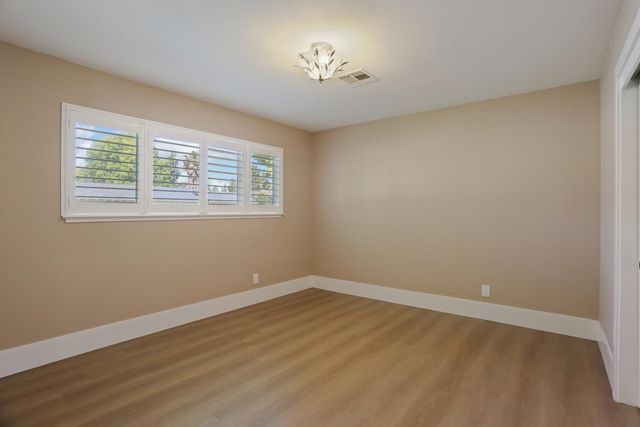 10764 N Elkhorn Dr, Stockton, CA 95209
