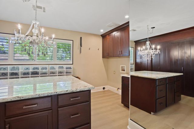 10764 N Elkhorn Dr, Stockton, CA 95209