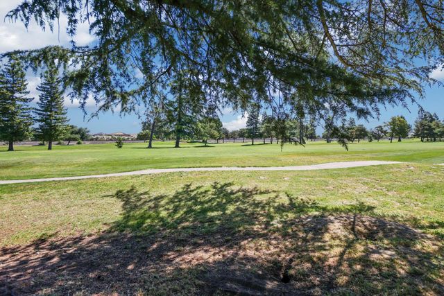 10764 N Elkhorn Dr, Stockton, CA 95209