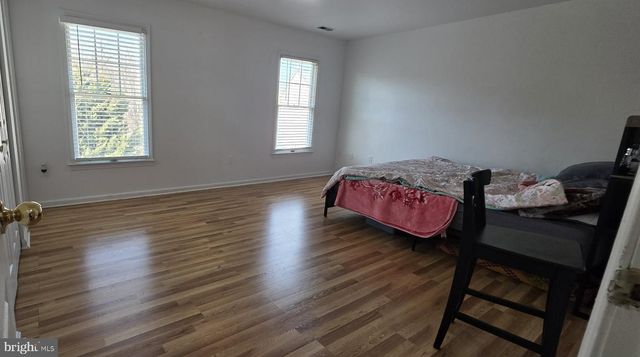 6529 HUNTSHIRE DR, Elkridge, MD 21075