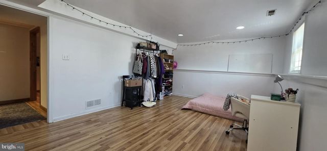 6529 HUNTSHIRE DR, Elkridge, MD 21075