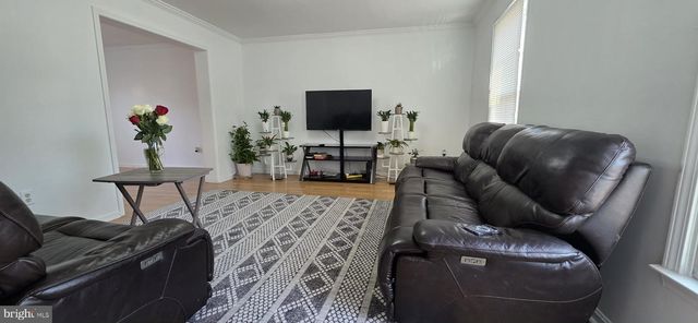 6529 HUNTSHIRE DR, Elkridge, MD 21075