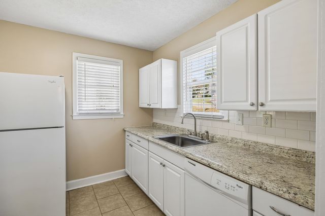 543 Croley Dr, Nashville, TN 37209