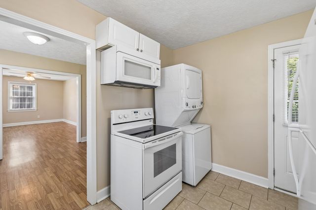 543 Croley Dr, Nashville, TN 37209