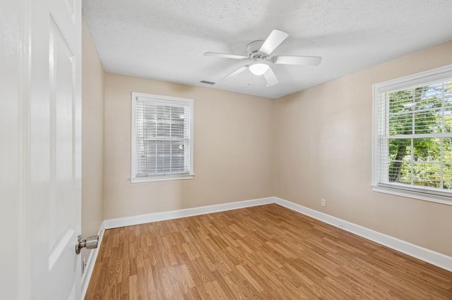 543 Croley Dr, Nashville, TN 37209