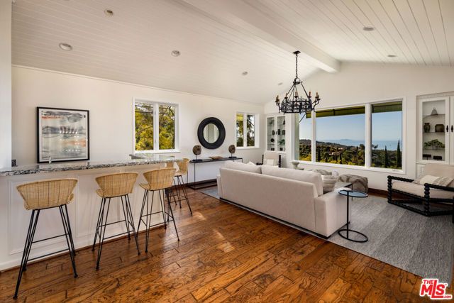 1060 Ladera Lane, Santa Barbara, CA 93108