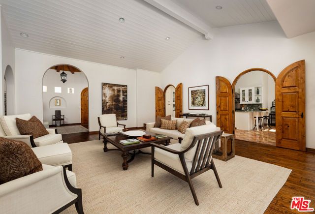1060 Ladera Lane, Santa Barbara, CA 93108