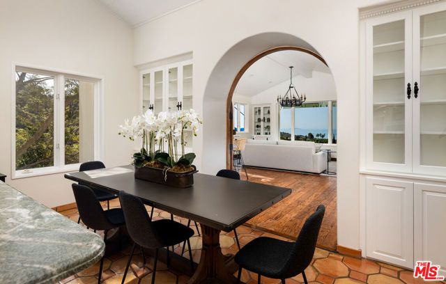 1060 Ladera Lane, Santa Barbara, CA 93108