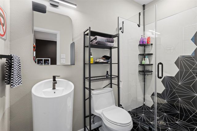 610 Piedmont Street, Sugar Land, TX 77478