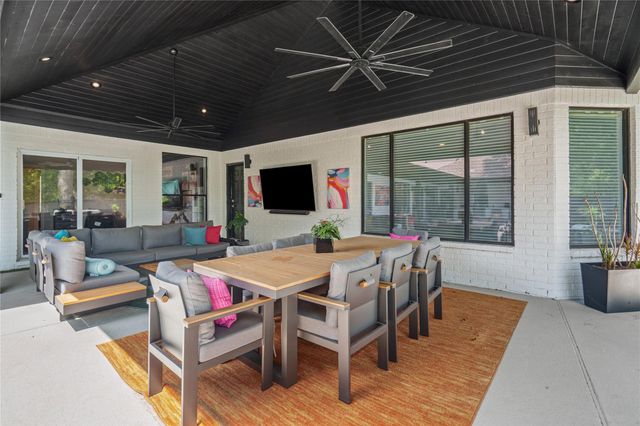 610 Piedmont Street, Sugar Land, TX 77478