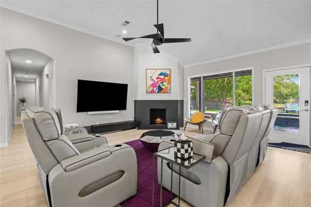 610 Piedmont Street, Sugar Land, TX 77478