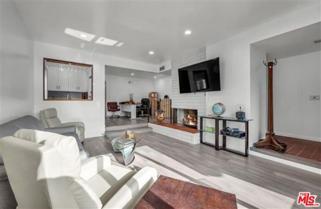 5118 Randall Street, Los Angeles, CA 90230