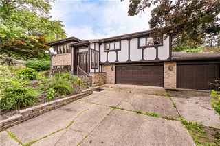 4045 Blue Willow, Hempfield Twp, PA 15642