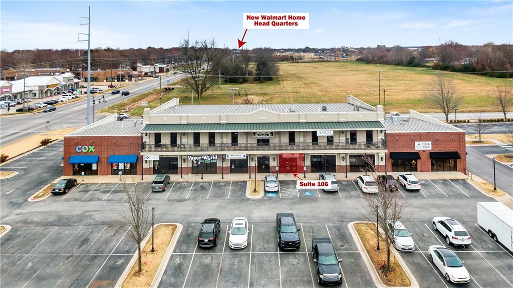 201 SW 14th Street 106, Bentonville, AR 72712