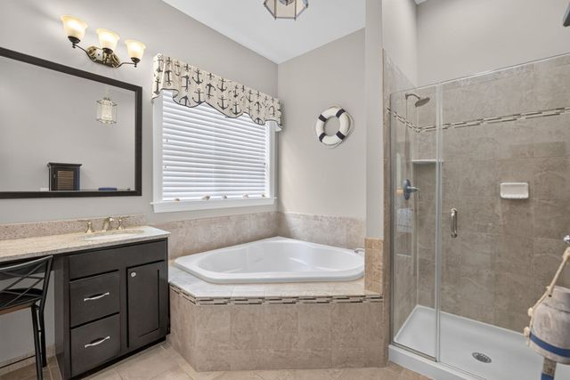 11 Saddleback, Plymouth, MA 02360