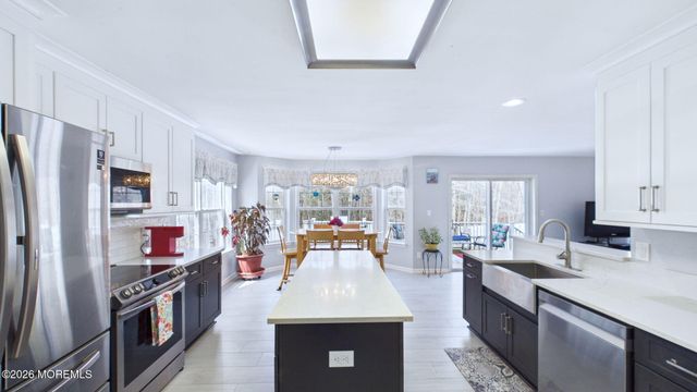 272 E Pleasant Grove Road, Jackson, NJ 08527