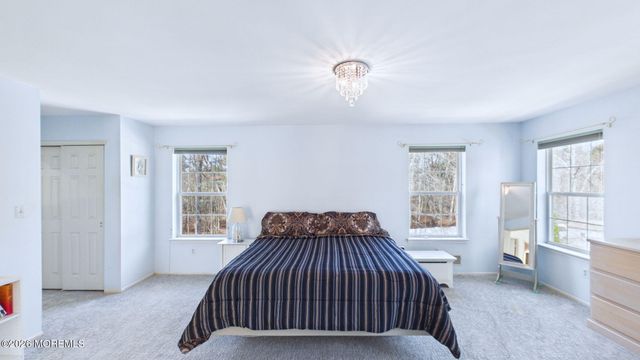 272 E Pleasant Grove Road, Jackson, NJ 08527