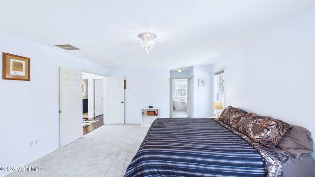 272 E Pleasant Grove Road, Jackson, NJ 08527