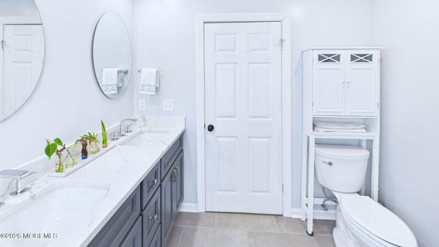 272 E Pleasant Grove Road, Jackson, NJ 08527