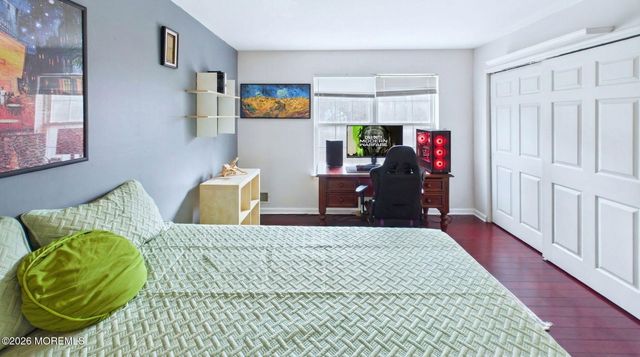 272 E Pleasant Grove Road, Jackson, NJ 08527