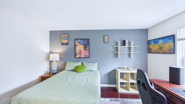 272 E Pleasant Grove Road, Jackson, NJ 08527