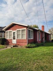 717 N Park Avenue, Warsaw, IN 46580