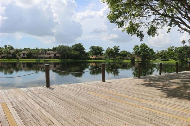 4106 S Carambola Circle 2107, Coconut Creek, FL 33066