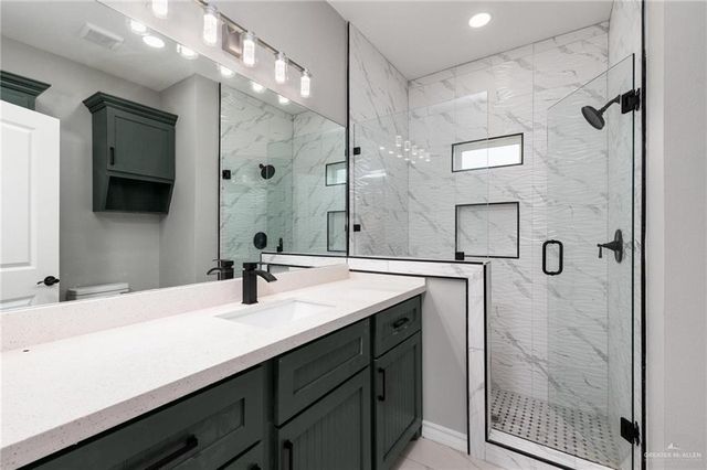 2342 Victoriano Street, Weslaco, TX 78596