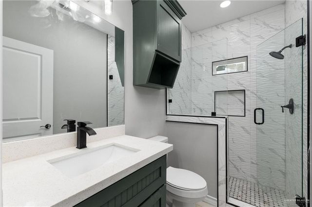 2342 Victoriano Street, Weslaco, TX 78596