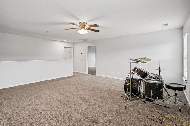 102 Clairmonte Ln, Hendersonville, TN 37075