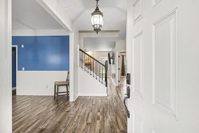 102 Clairmonte Ln, Hendersonville, TN 37075