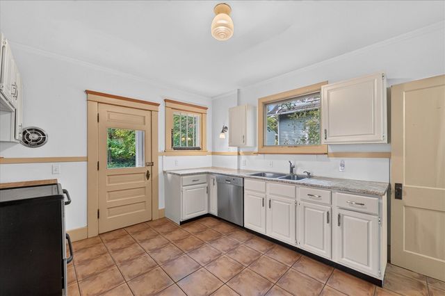 1213 W Liberty Street, Ann Arbor, MI 48103