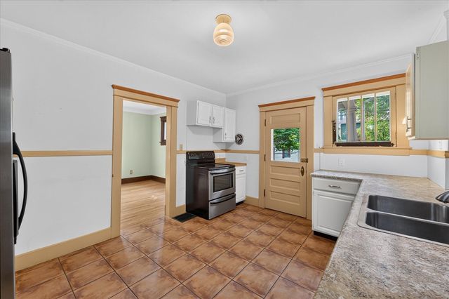1213 W Liberty Street, Ann Arbor, MI 48103
