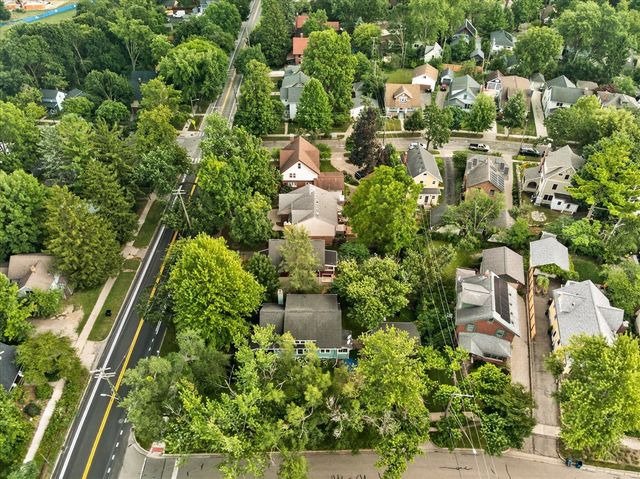 1213 W Liberty Street, Ann Arbor, MI 48103