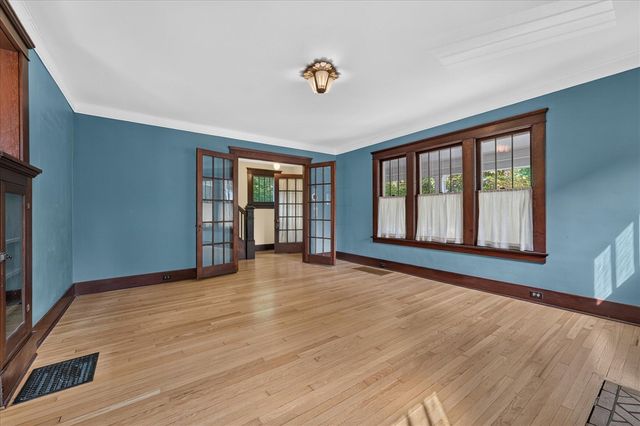 1213 W Liberty Street, Ann Arbor, MI 48103