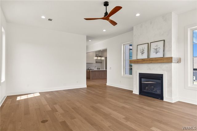 14326 Highland Lakes, Northport, AL 35475