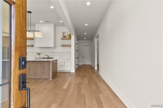 14326 Highland Lakes, Northport, AL 35475