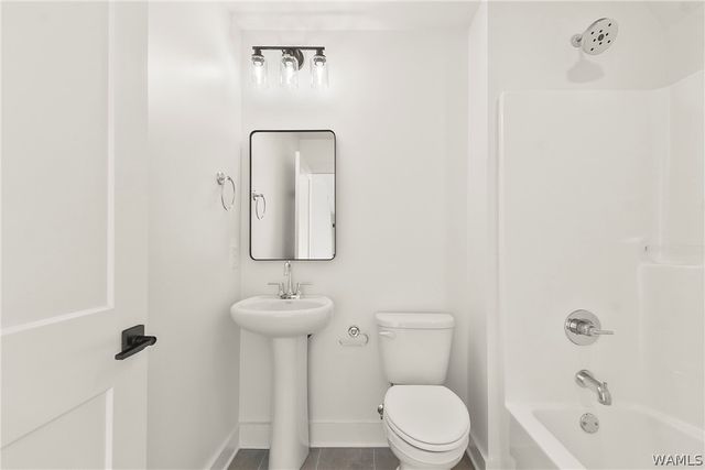 14326 Highland Lakes, Northport, AL 35475